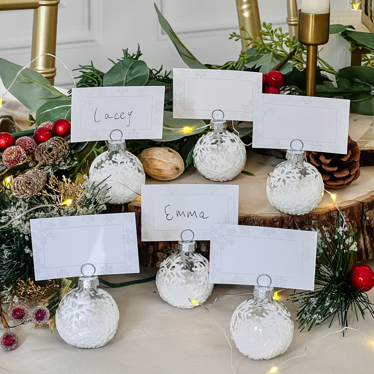 Holiday Ornament Place Card and Photo Holder Favor (Set of 6)