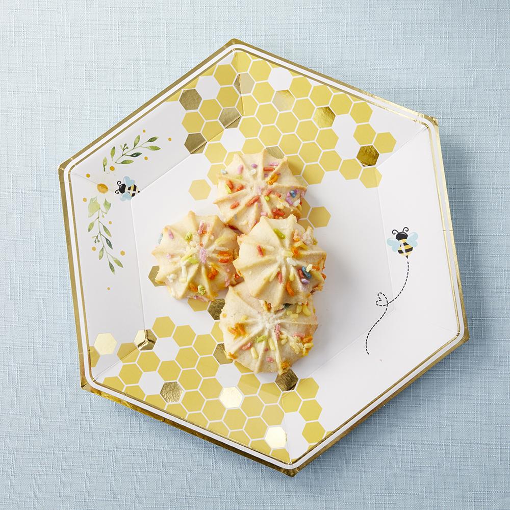 Sweet as Can Bee 9 in. Premium Paper Plates (Set of 16) - Alternate Image 2 | My Wedding Favors