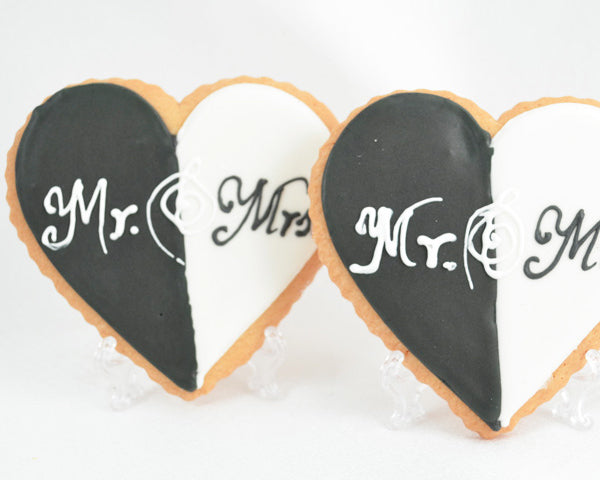 Mr. and Mrs. Cookie - Main Image | My Wedding Favors
