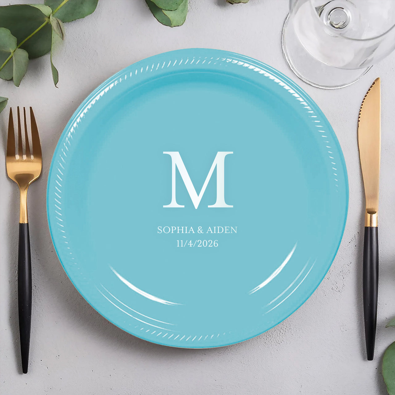 Weeding Plate Plastic wedding tableware | Honestweddingadvice.com