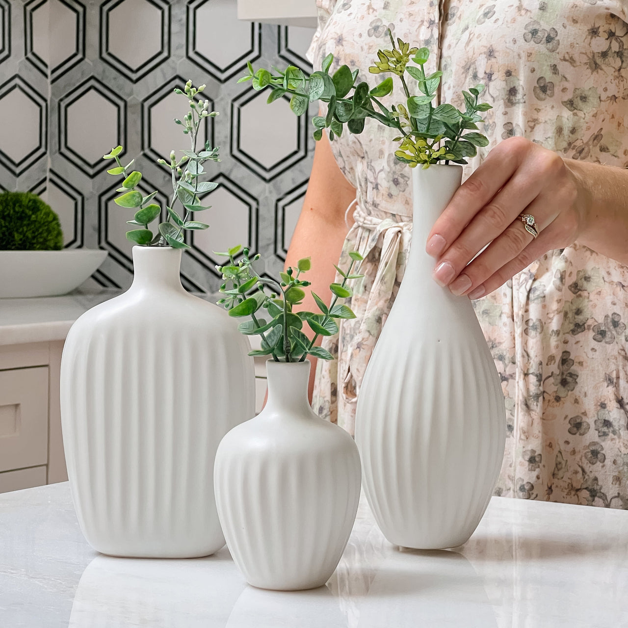 White Textured Ceramic Minimalist Vase (Set of 3) - Alternate Image 5 | My Wedding Favors