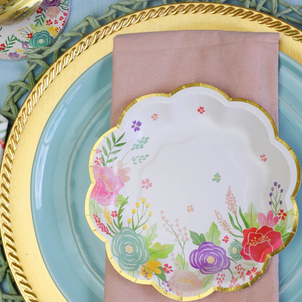 Garden Blooms 7 in. Premium Paper Plates (Set of 16) - Alternate Image 3 | My Wedding Favors